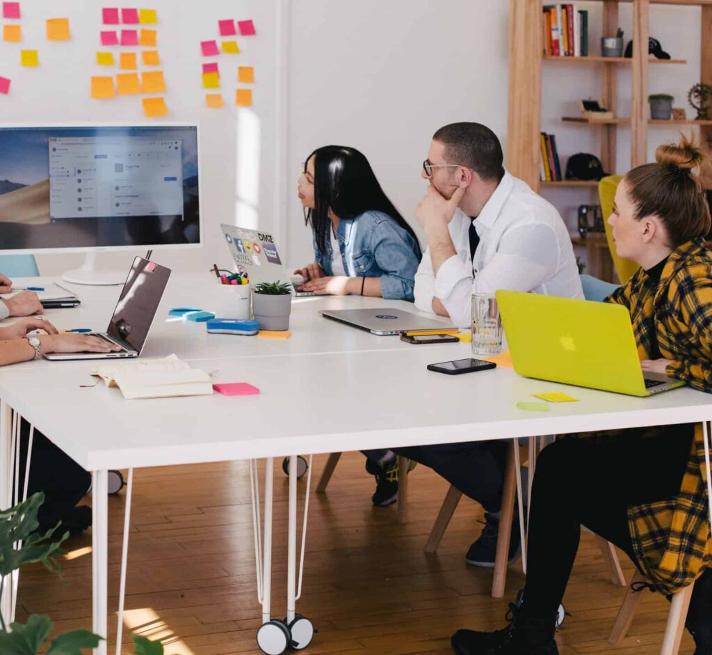 The Languages for Business Centre
Online language training by the professionals for the professionnals